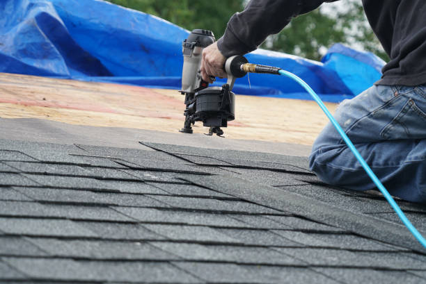Best Emergency Roof Repair  in Claude, TX